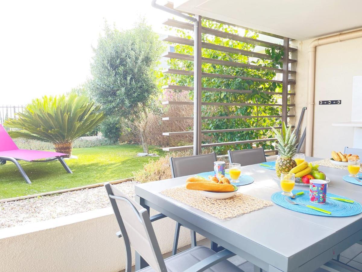 Tres Bel Appartement -Residence Avec Piscine Sur Le Toit Et Vue Panoramique Saint-Raphaël Exteriör bild